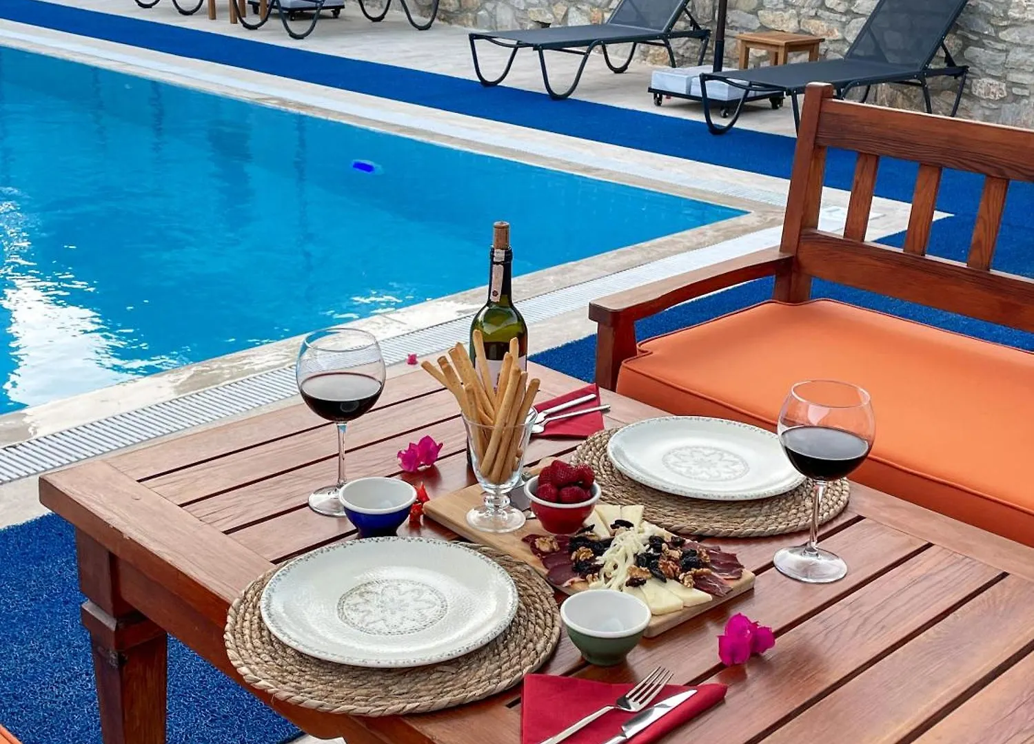 Oezguem Suite Otel Datca Turcia