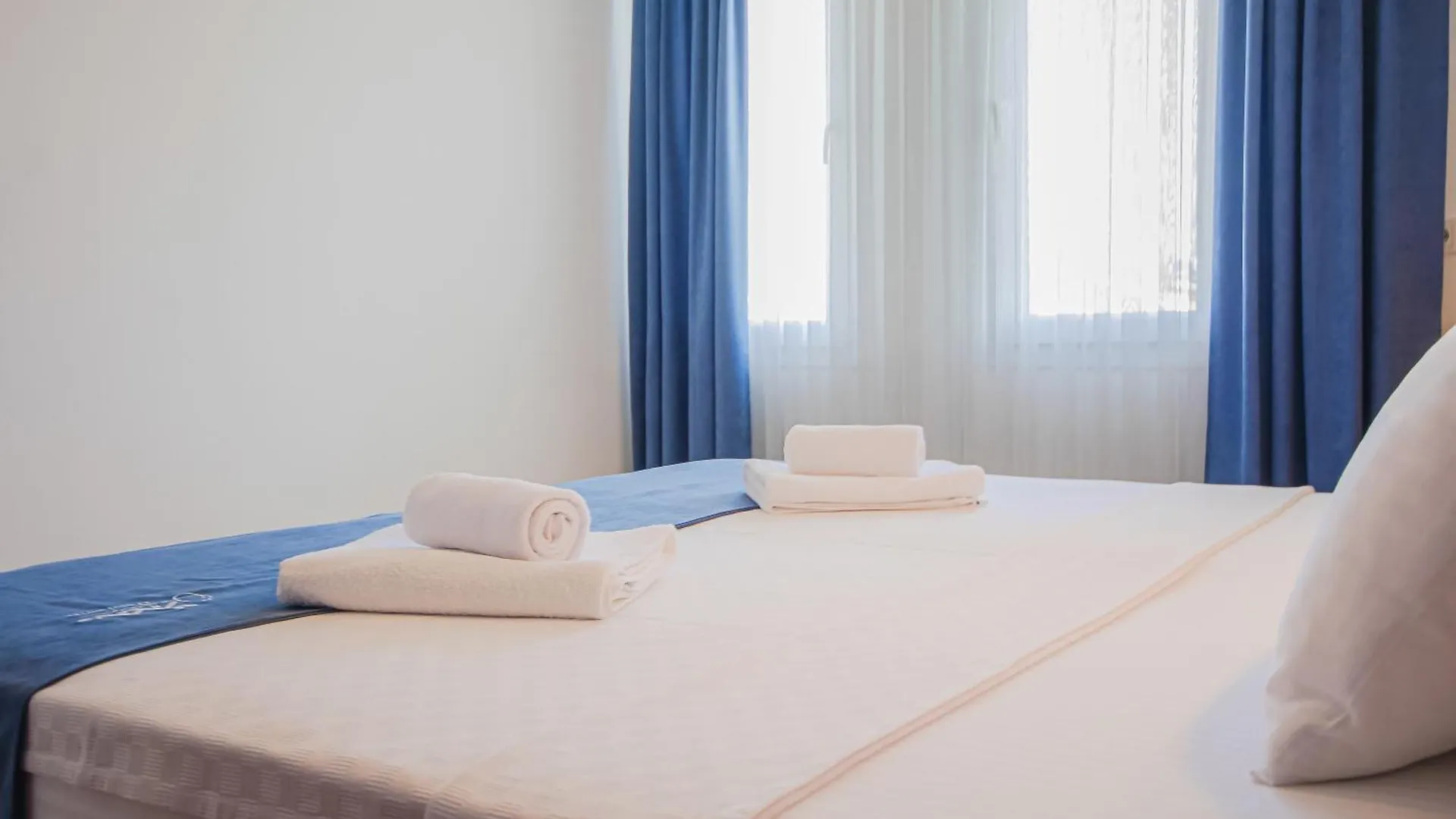 Oezguem Suite Otel Datca Hotel de apartamente